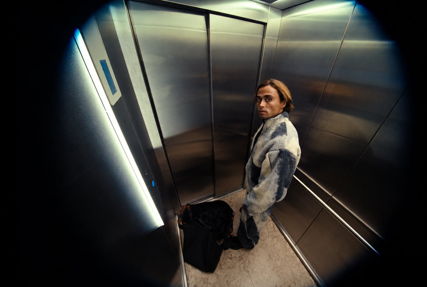 SRFACE_Commute_Header_Home_d9914c64-870e-4e4a-86b9-2bdd687834be.jpg