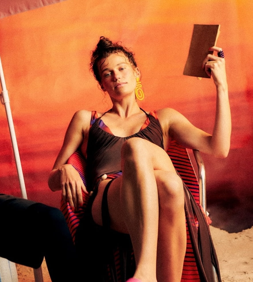 SRFACE_Summer_Starts_Here_Header_27966db7-0f6f-460a-8657-5106e5a81266_1.jpg